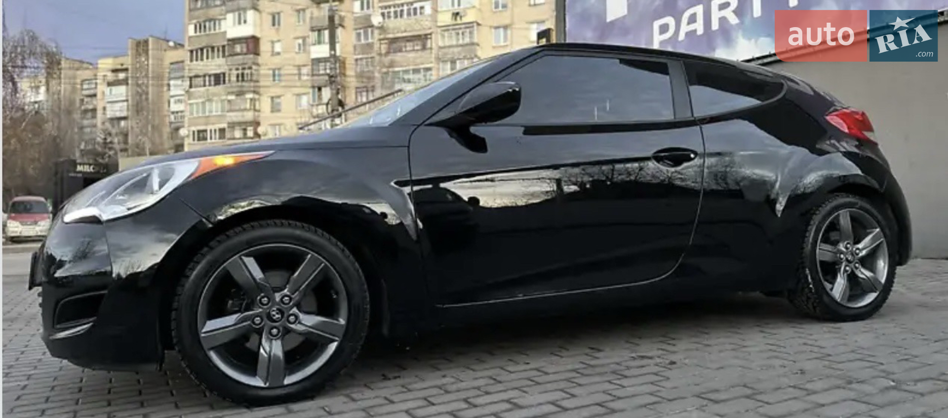 Hyundai Veloster, 2014