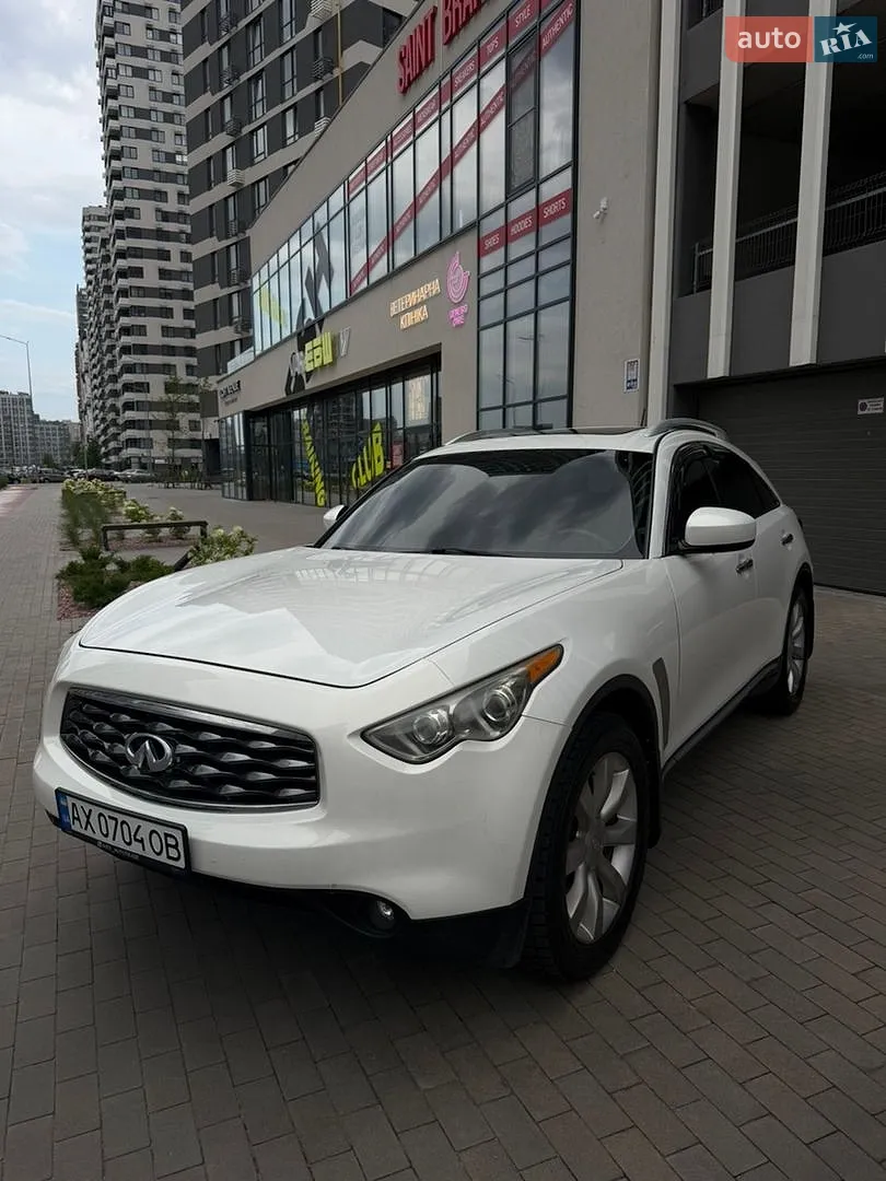 Infiniti FX 35, 2008