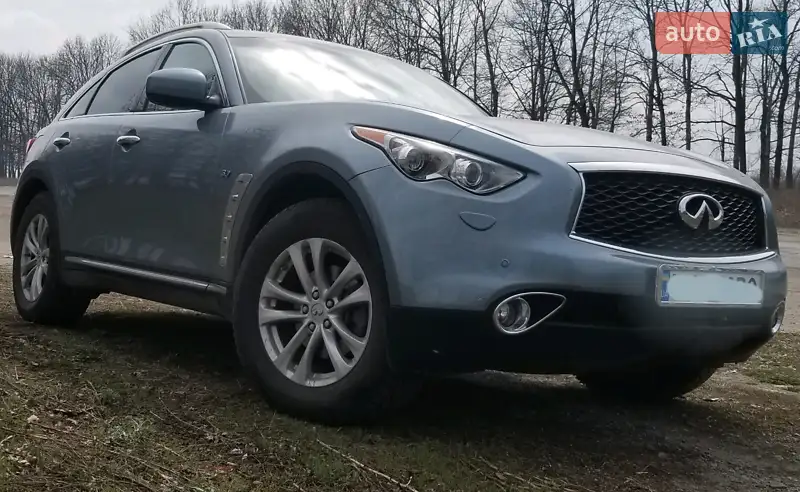 Infiniti QX70, 2016