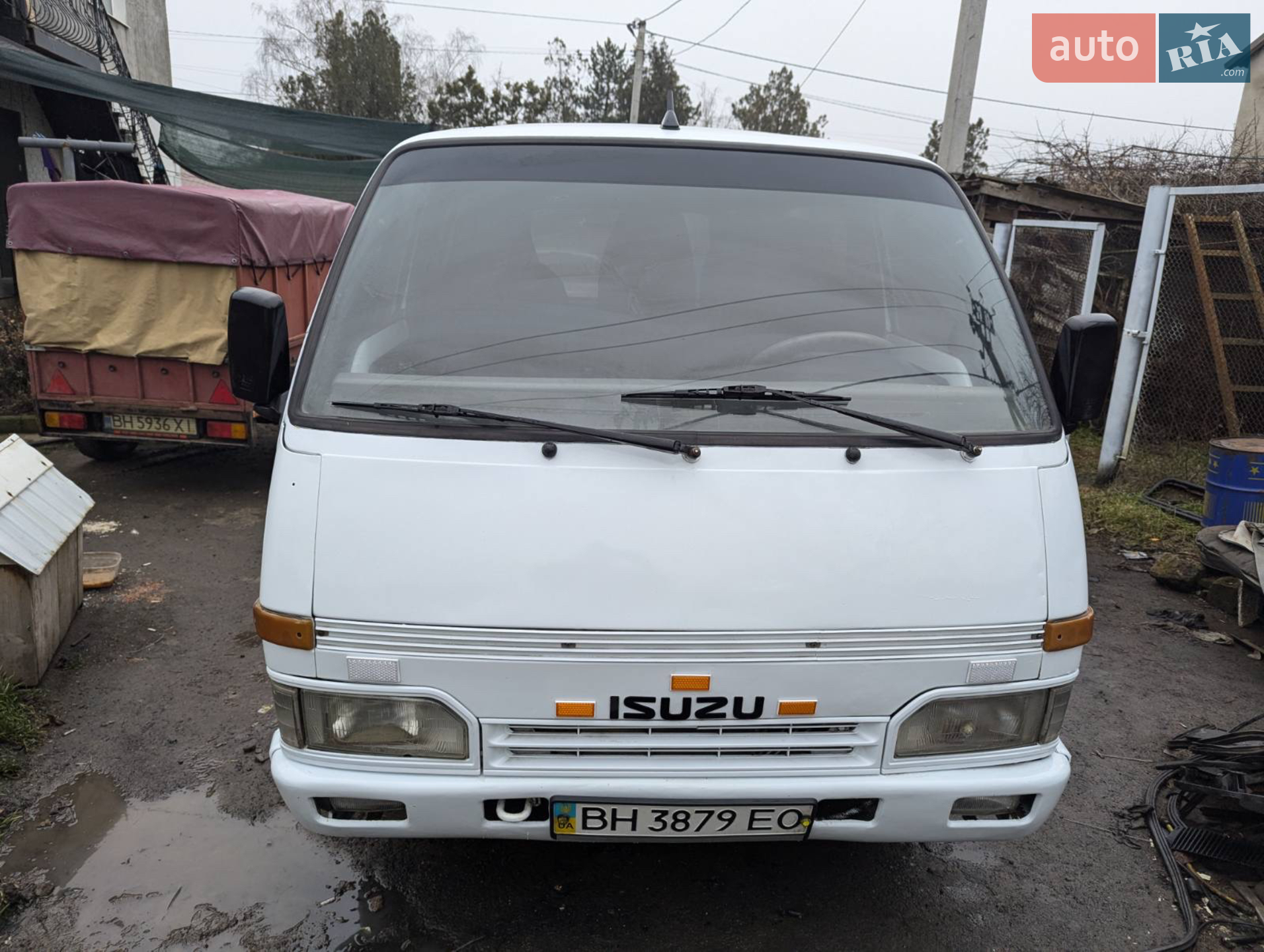 Isuzu Midi, 1989
