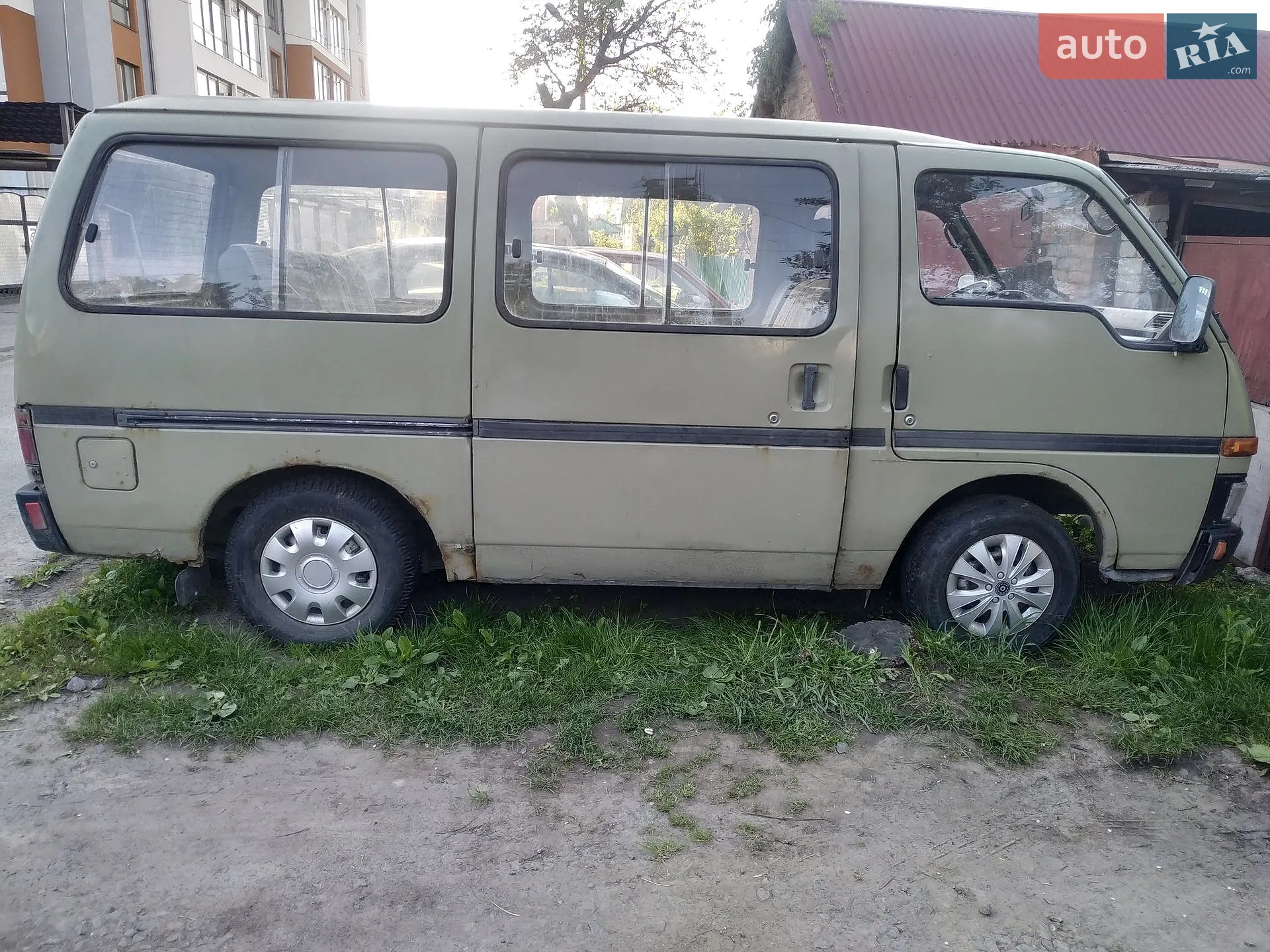 Isuzu Midi, 1987