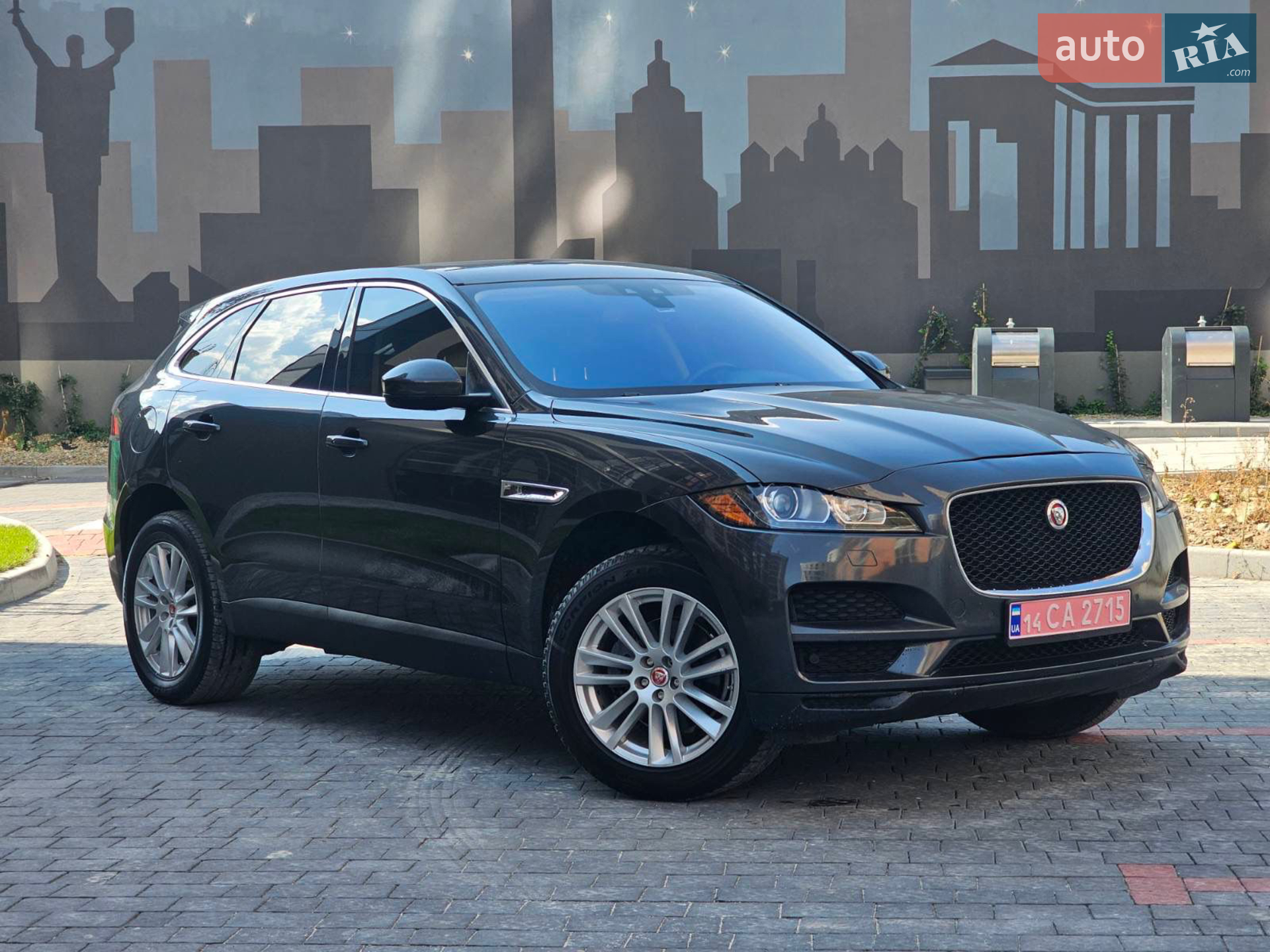 Jaguar F-Pace, 2017