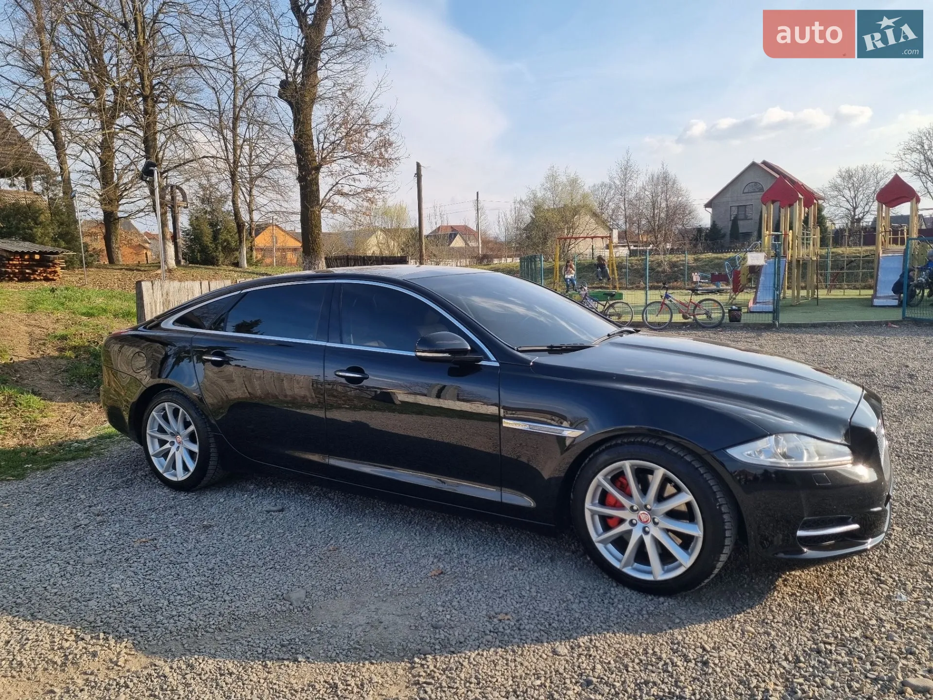 Jaguar XJ, 2010