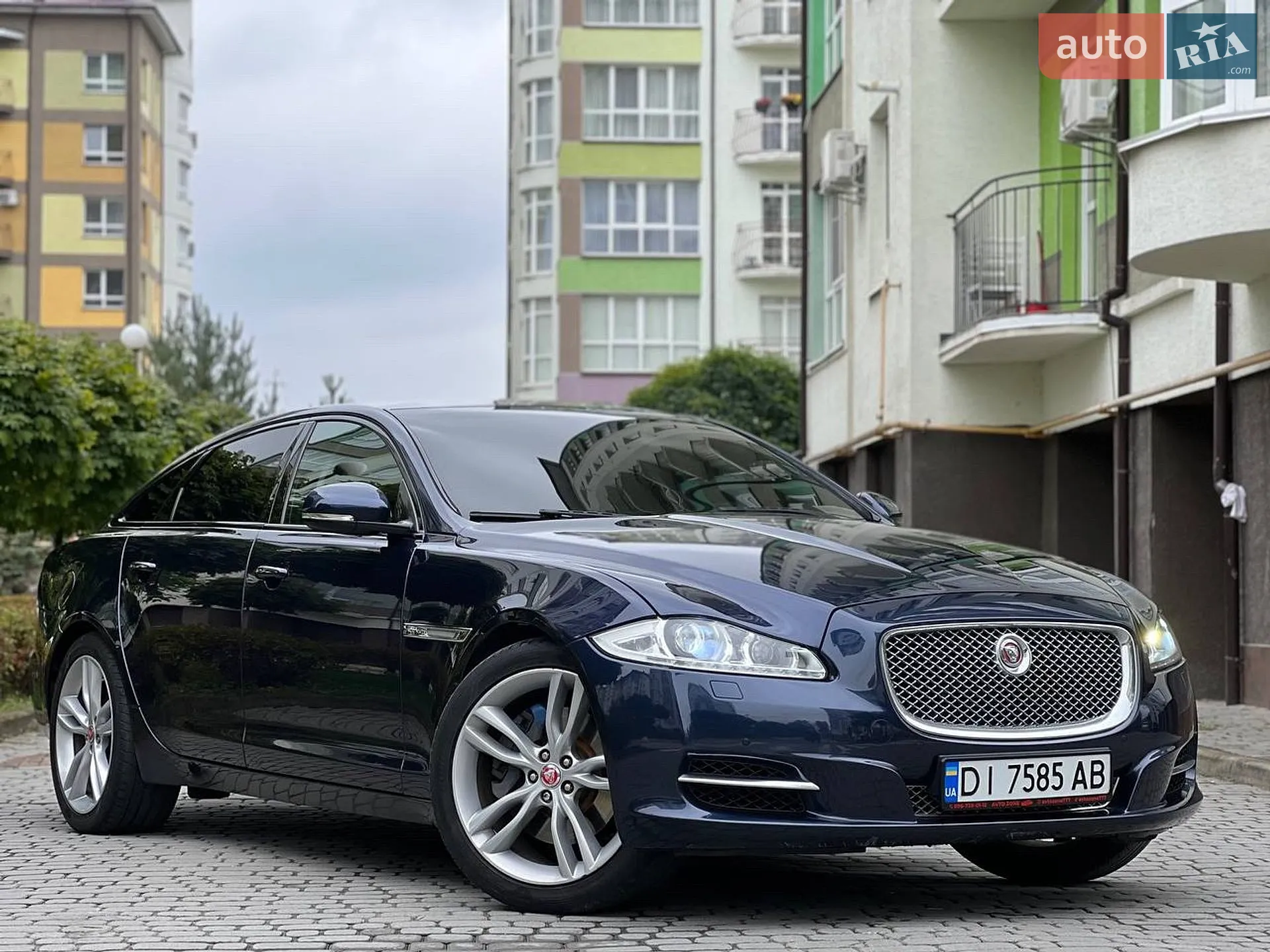 Jaguar XJ, 2014