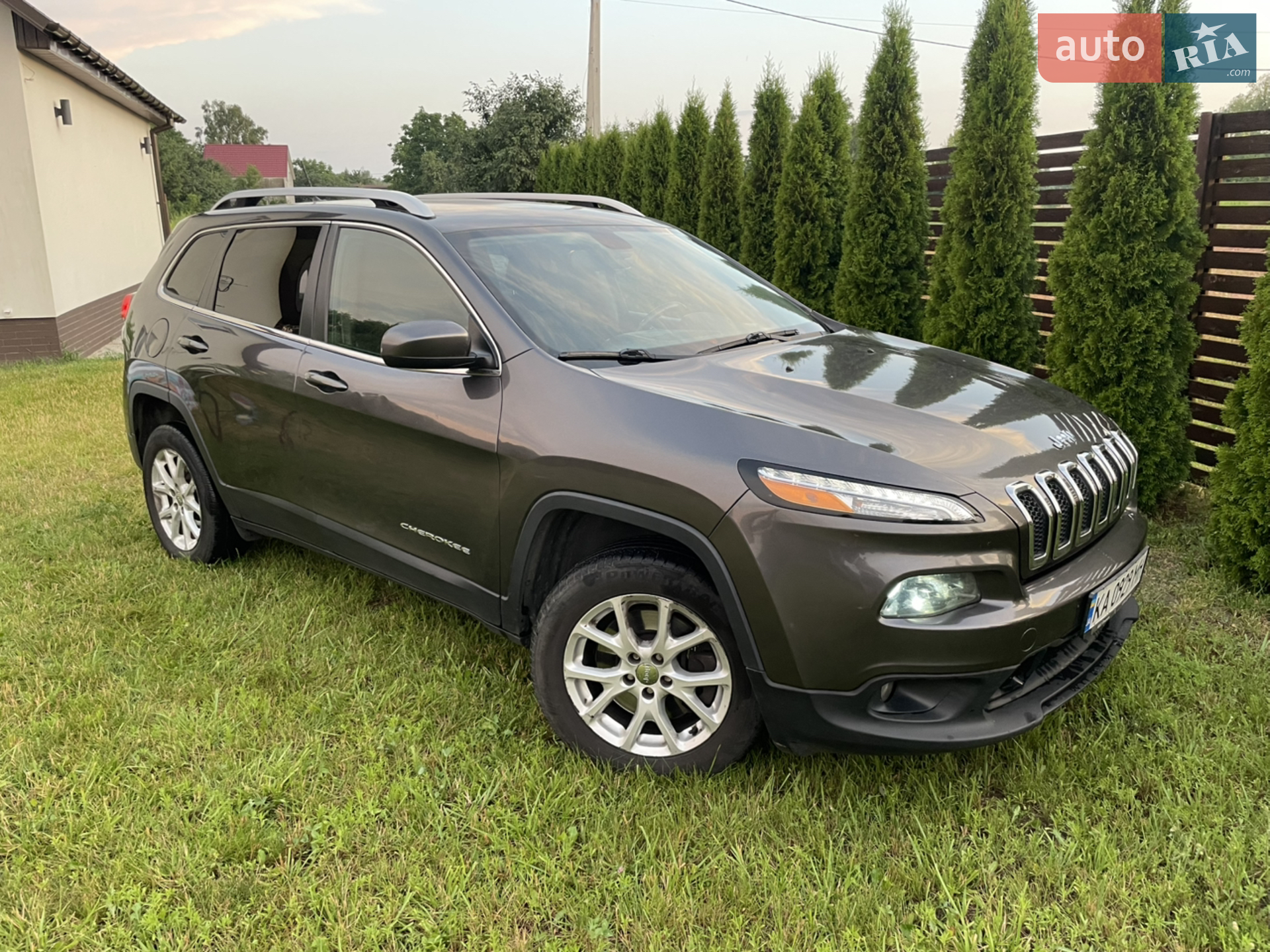 Jeep Cherokee, 2016
