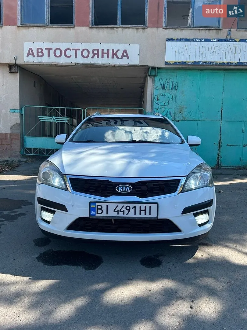 Kia Ceed, 2011
