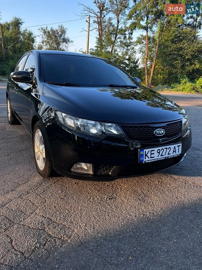 Kia Cerato, 2011