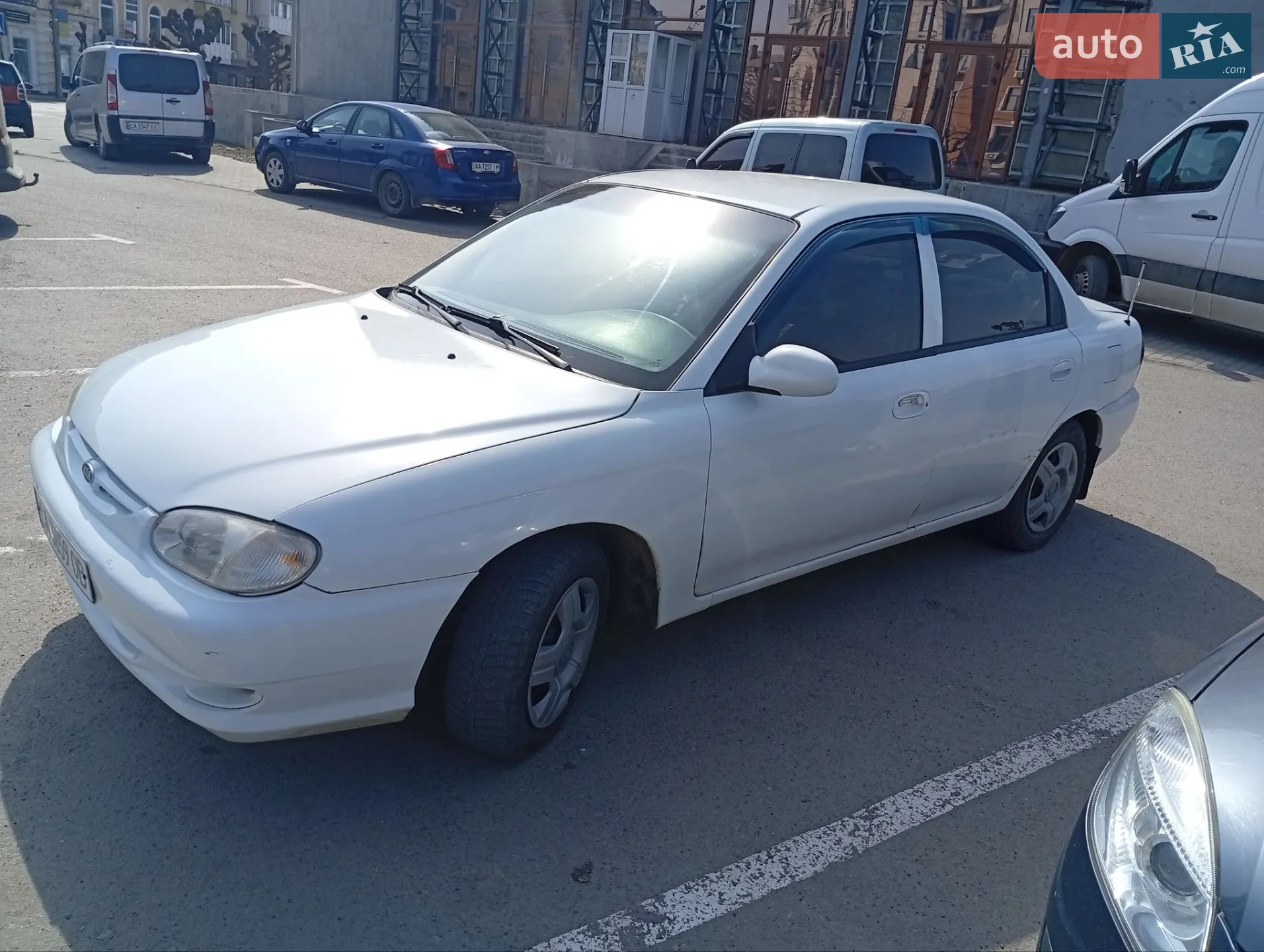Kia Sephia, 1998
