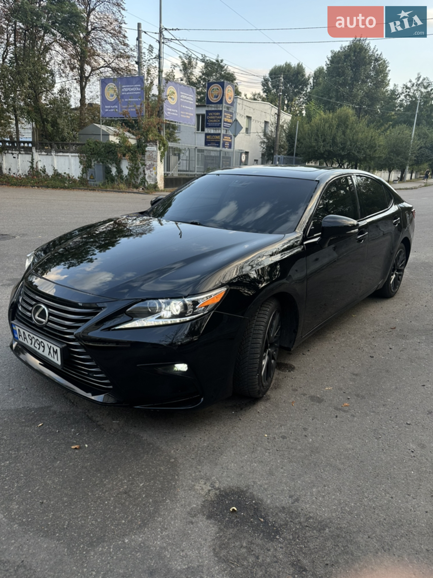 Lexus ES, 2016