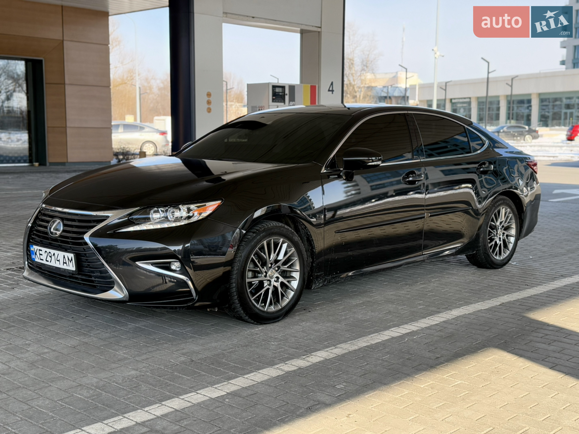Lexus ES, 2018