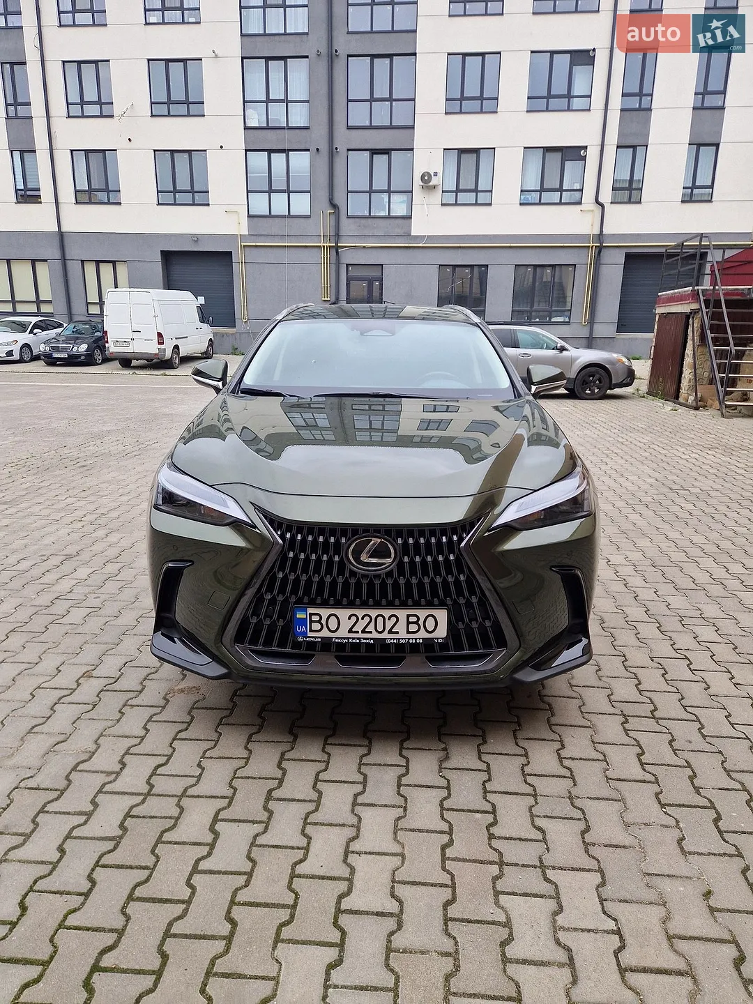 Lexus NX, 2023