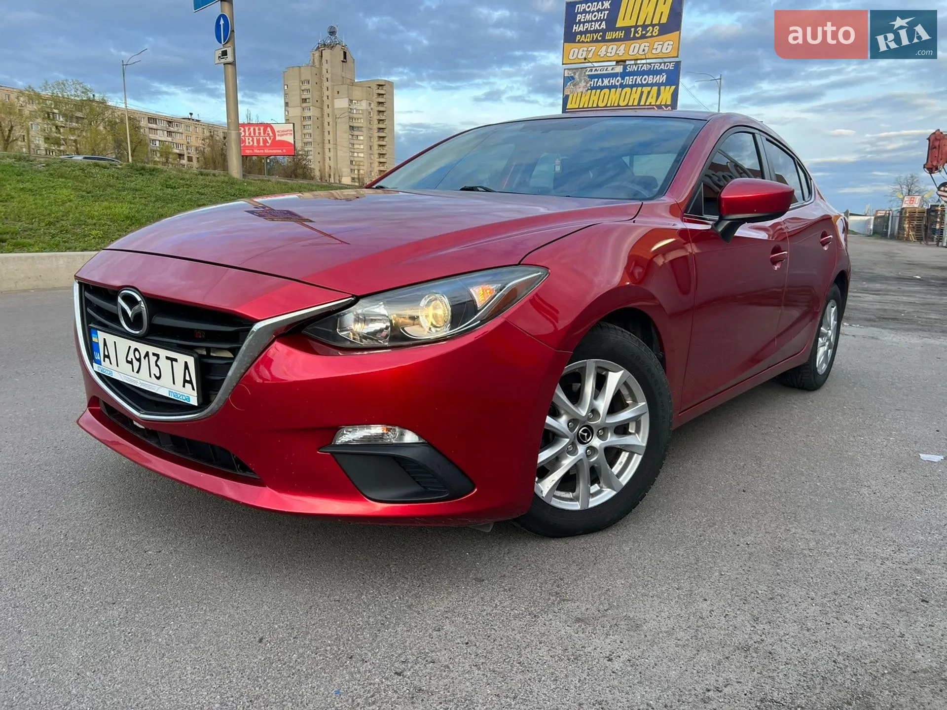 Mazda 3, 2015