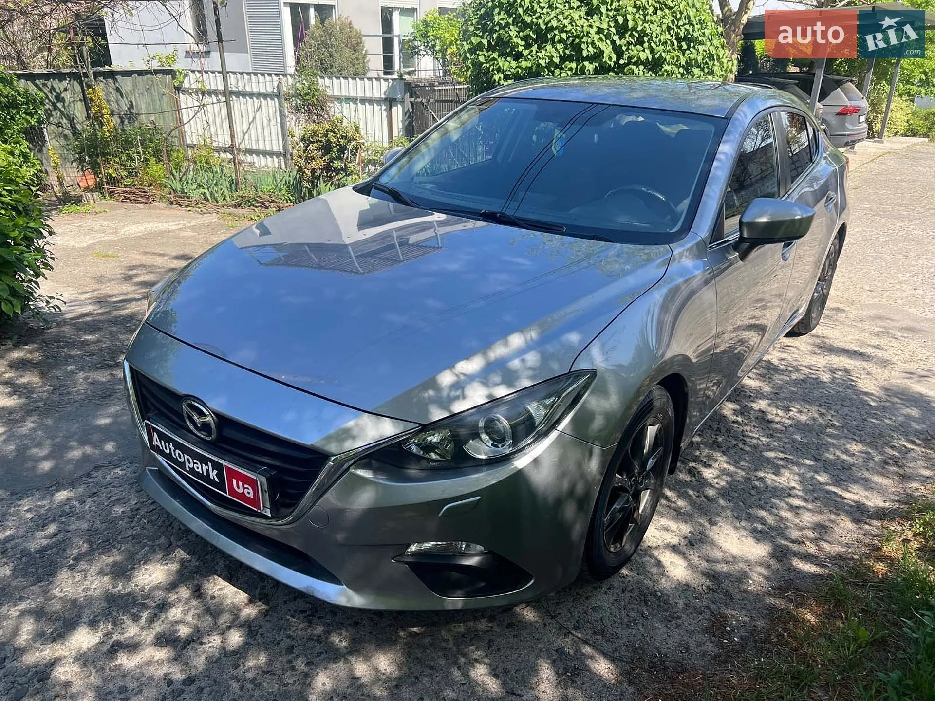 Mazda 3, 2016