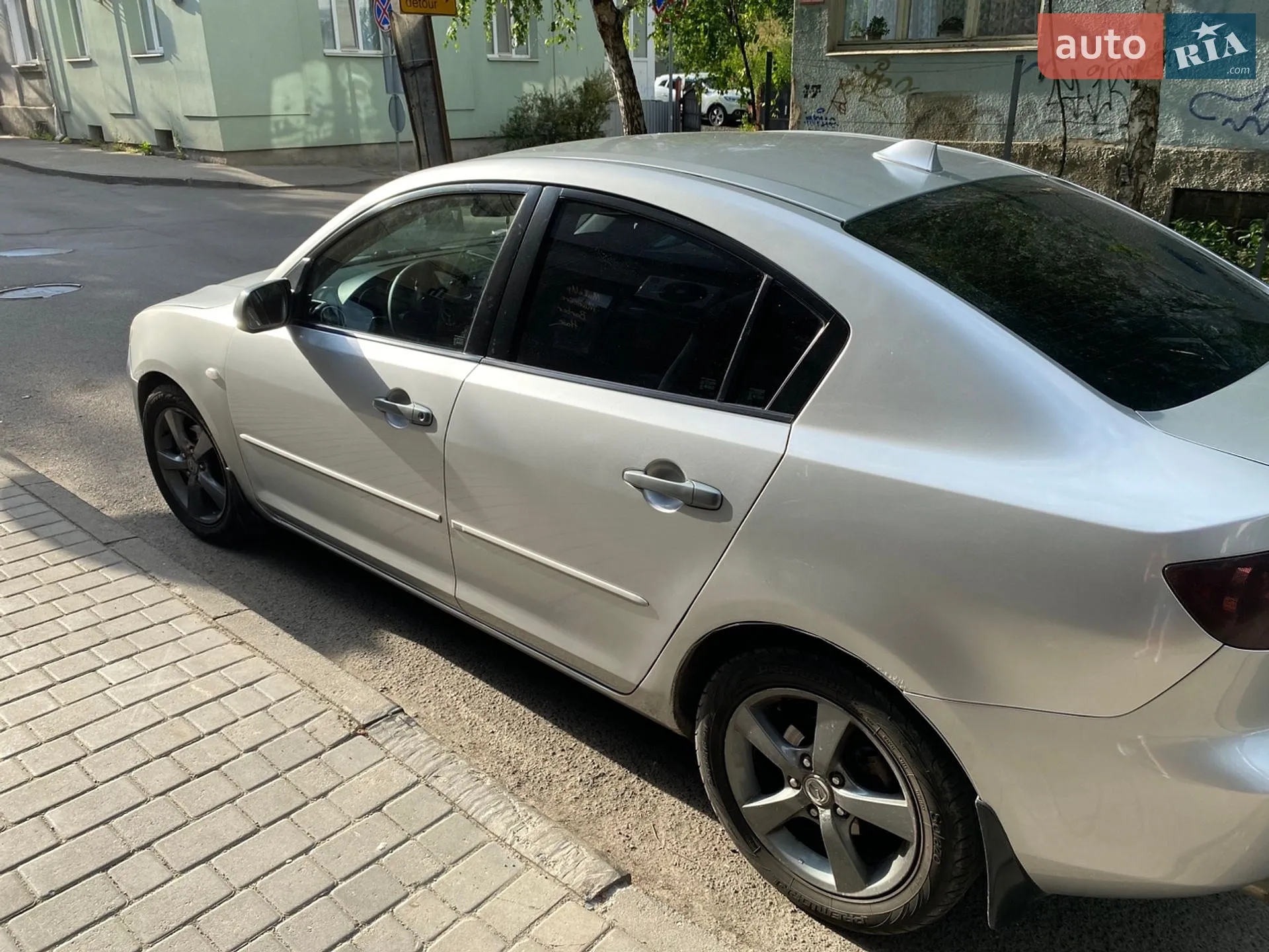 Mazda 3, 2005