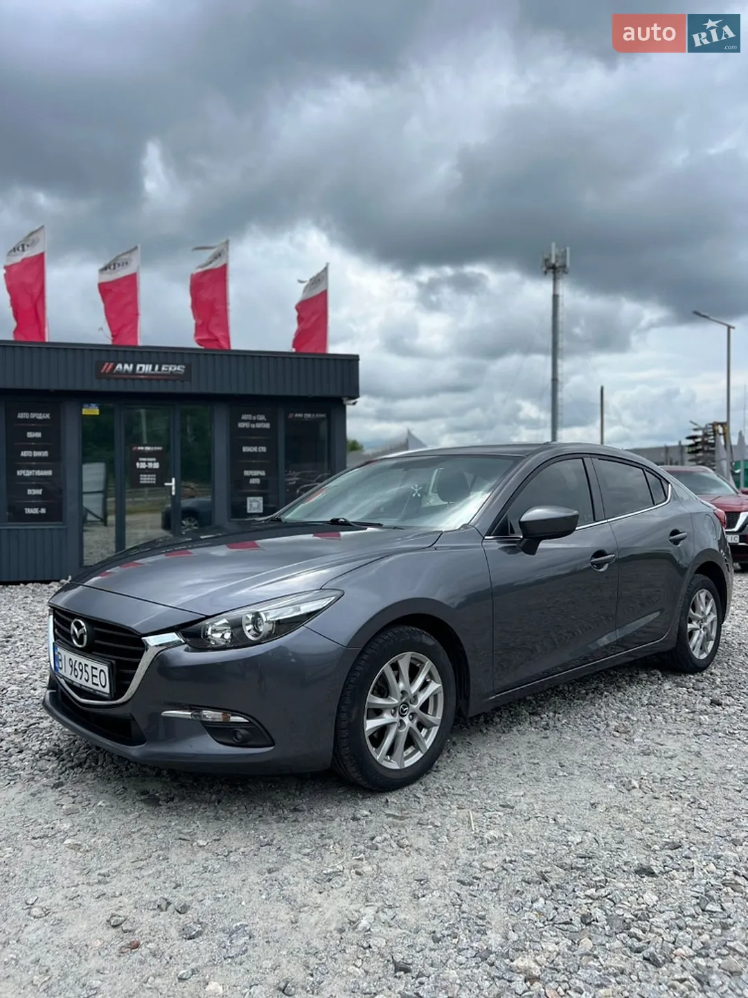 Mazda 3, 2013