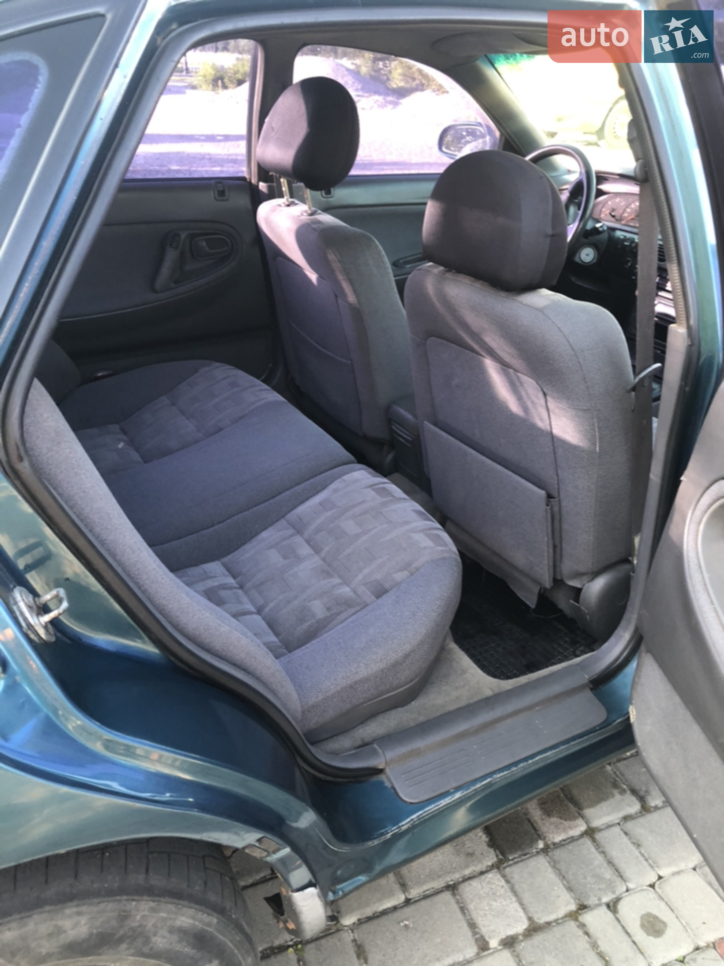 Mazda 626, 1994