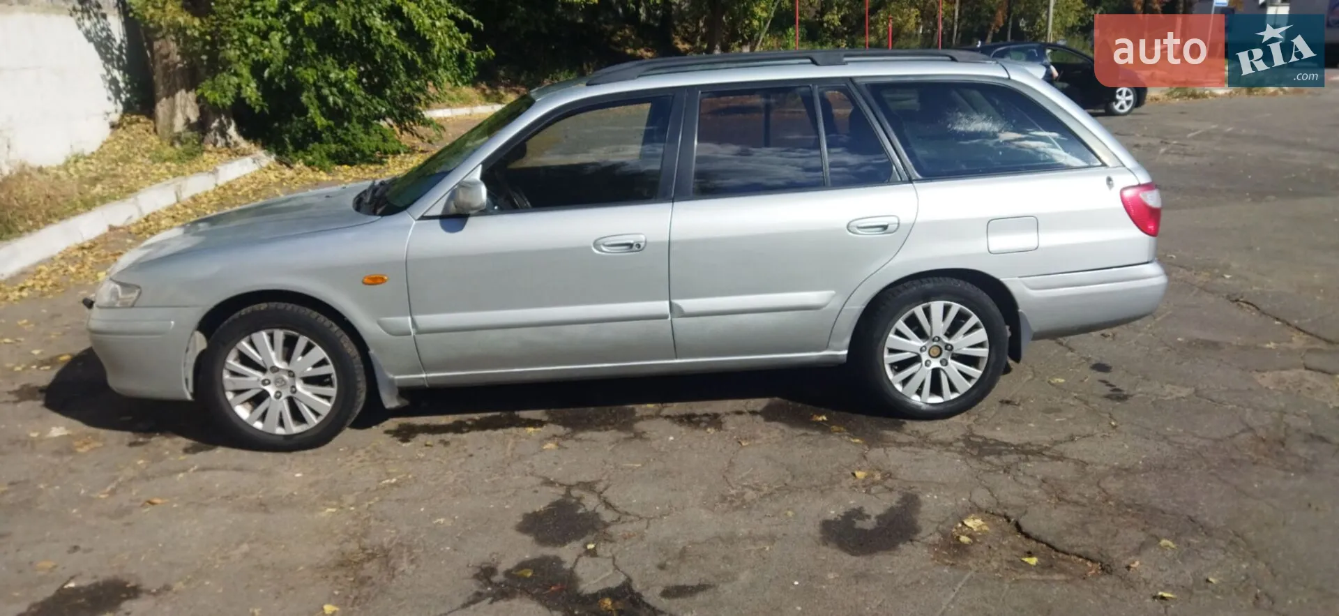 Mazda 626, 2001