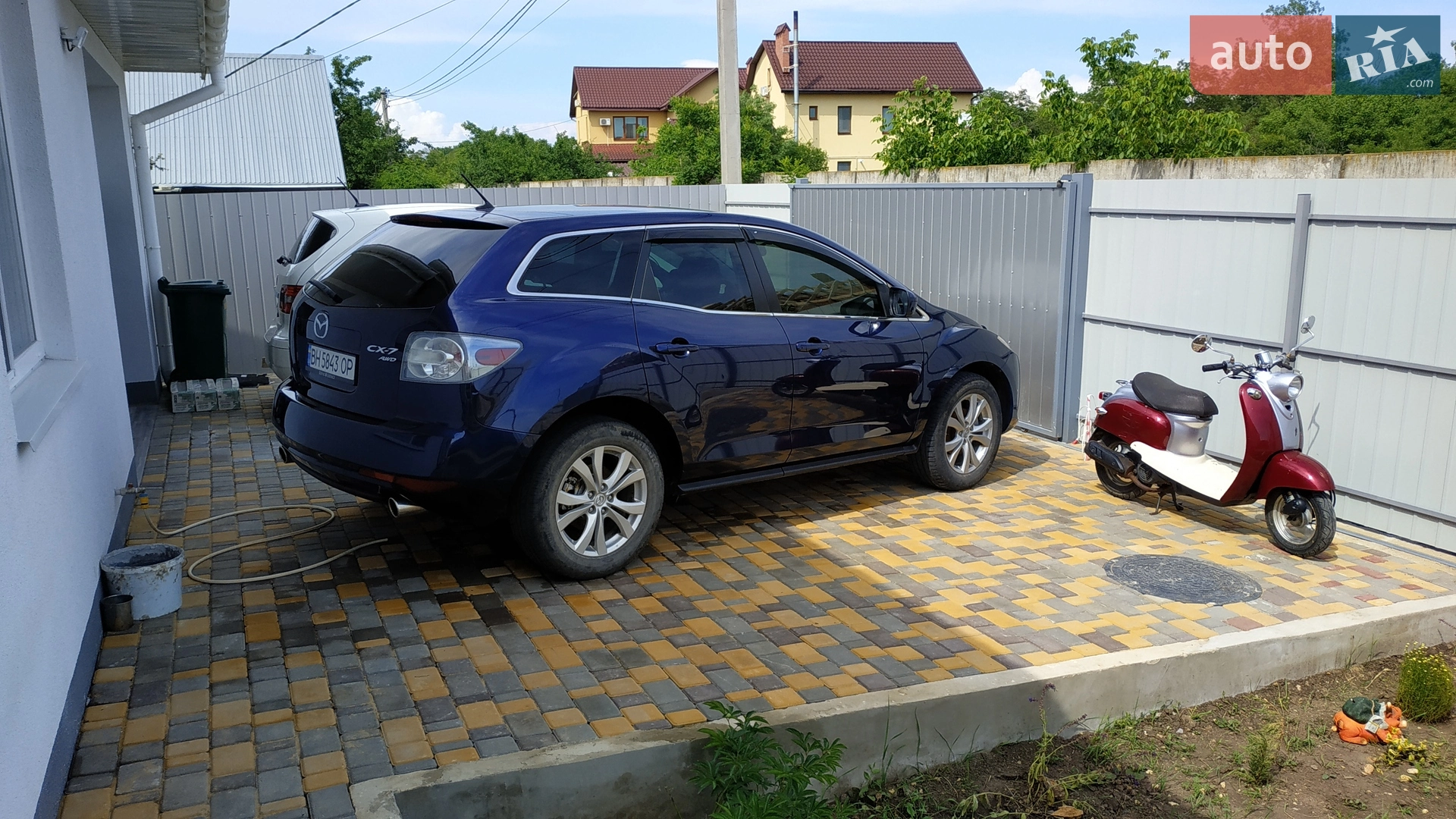 Mazda CX-7, 2011
