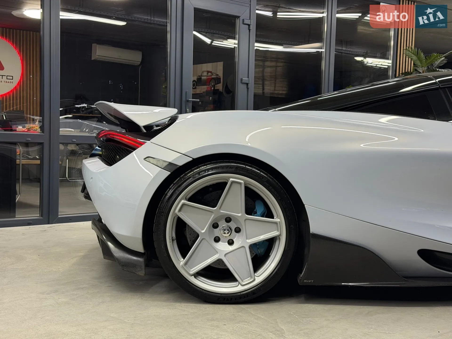 McLaren 720S, 2018
