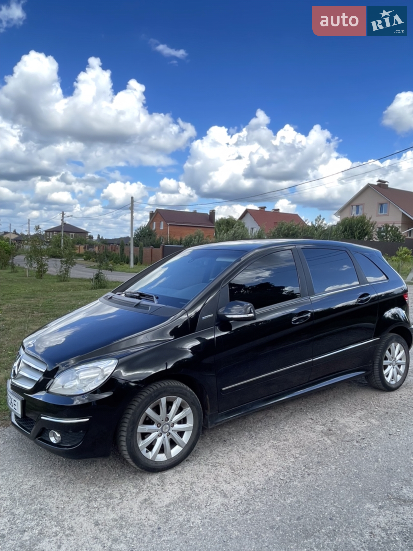 Mercedes-Benz B-Class, 2011