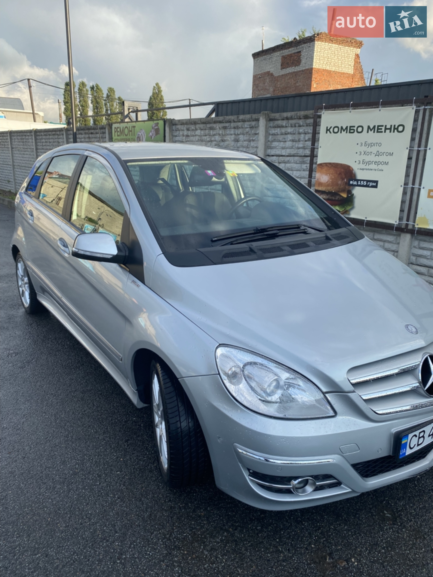 Mercedes-Benz B-Class, 2010