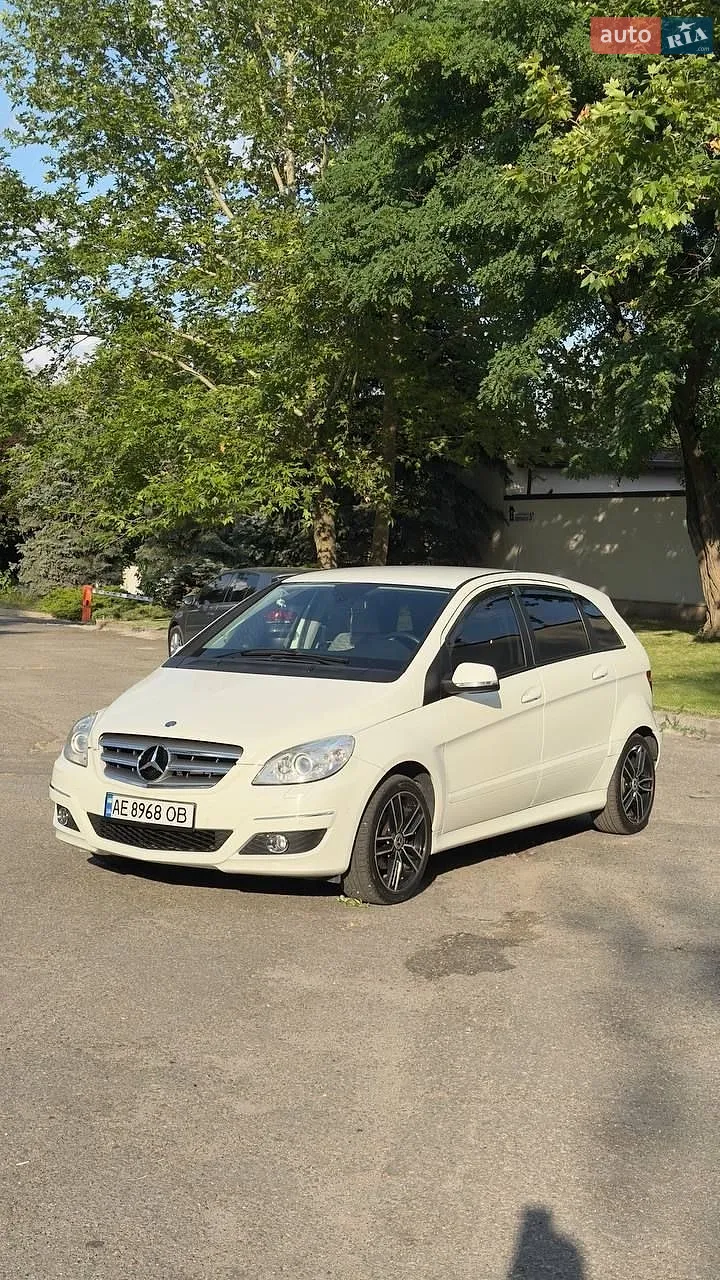 Mercedes-Benz B-Class, 2009