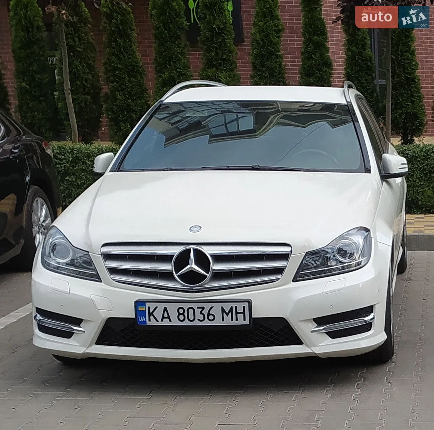Mercedes-Benz C-Class, 2011