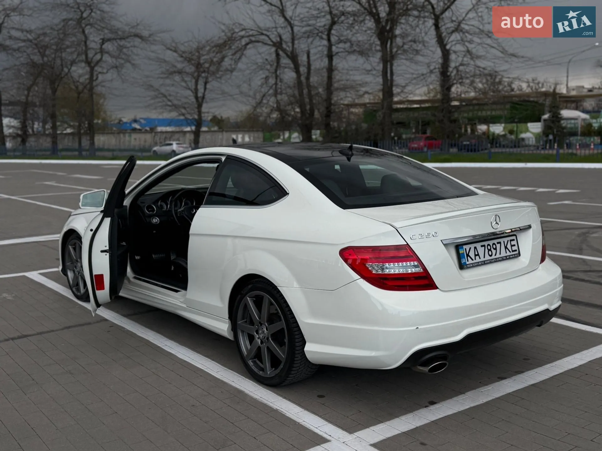 Mercedes-Benz C-Class, 2012