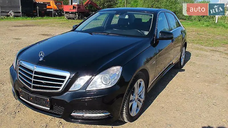 Mercedes-Benz E-Class, 2011