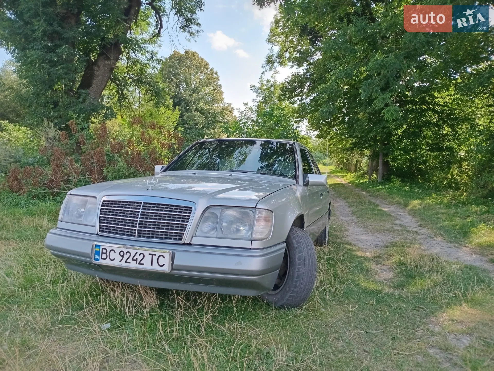 Mercedes-Benz E-Class, 1993