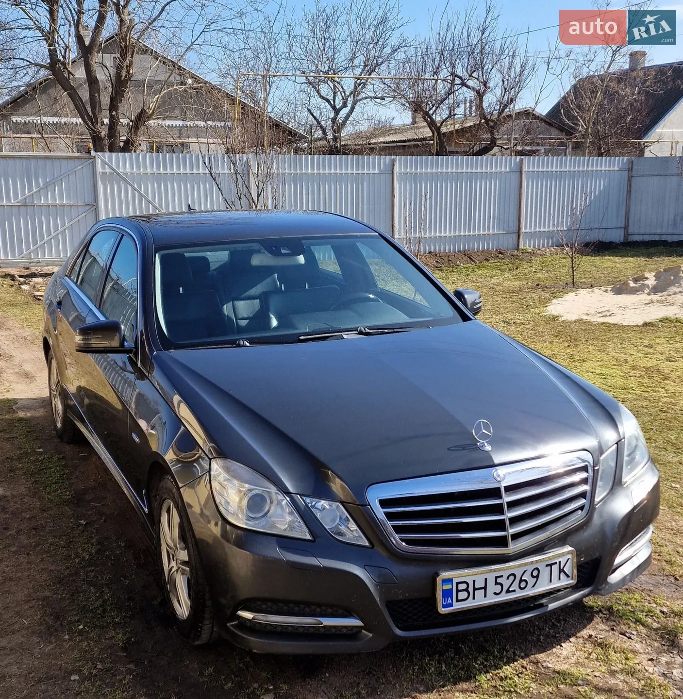 Mercedes-Benz E-Class, 2011