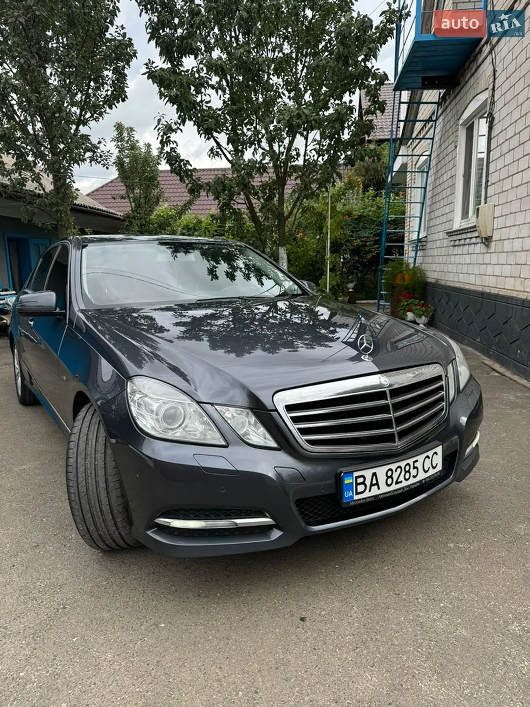Mercedes-Benz E-Class, 2012