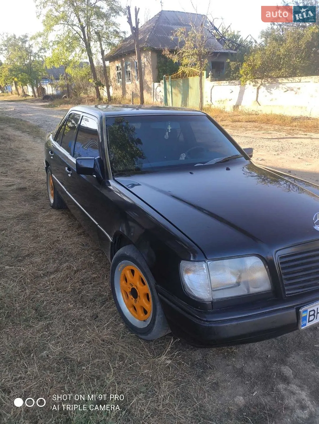 Mercedes-Benz E-Class, 1990