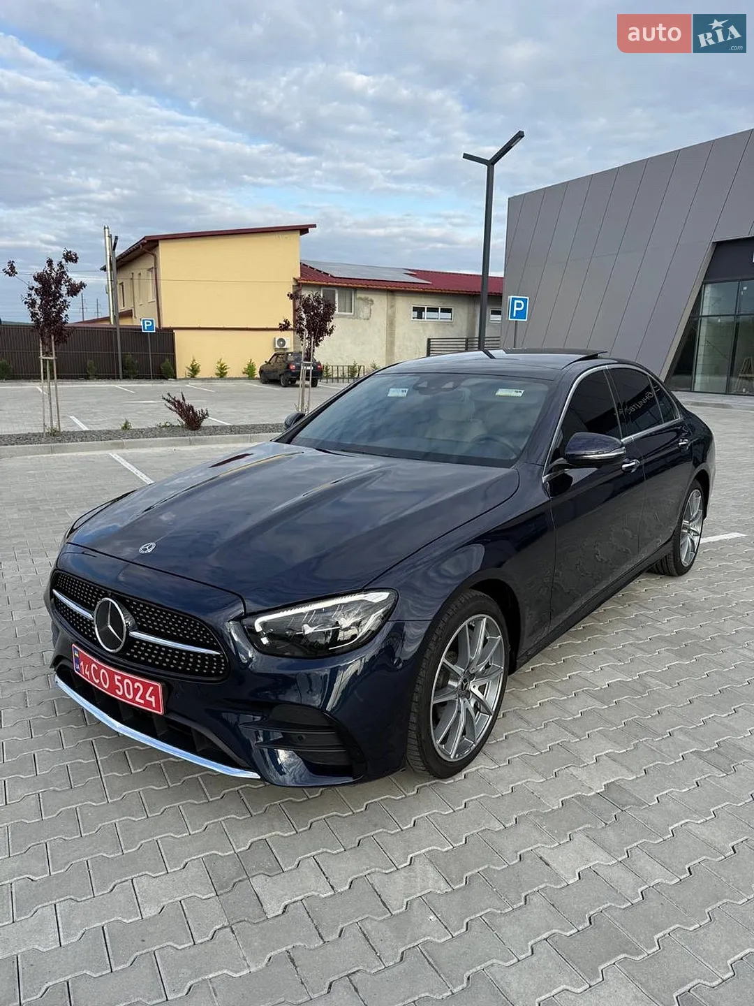 Mercedes-Benz E-Class, 2022