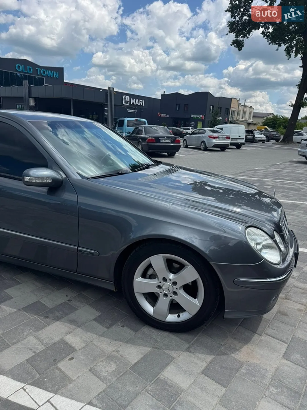 Mercedes-Benz E-Class, 2005