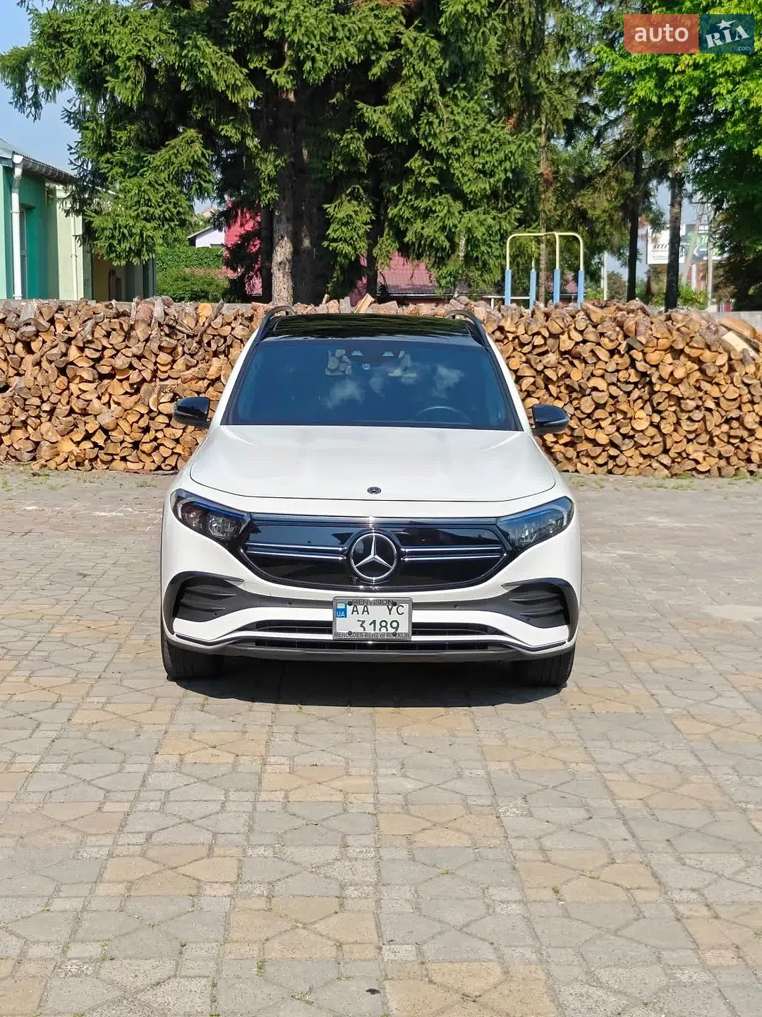 Mercedes-Benz EQB, 2023