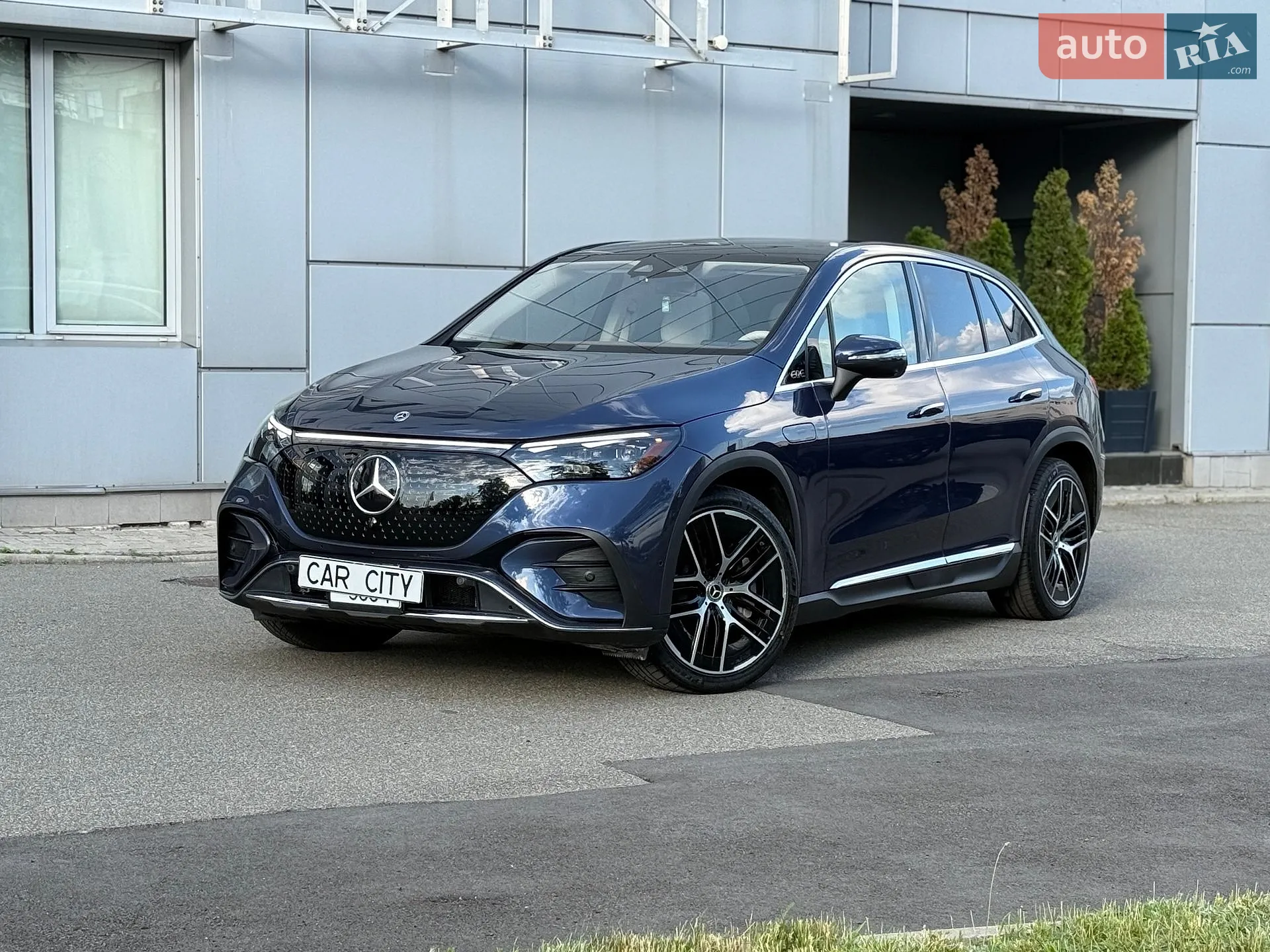 Mercedes-Benz EQE SUV, 2023