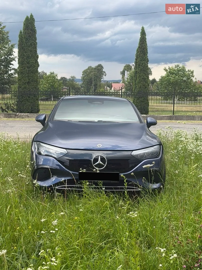 Mercedes-Benz EQE, 2025