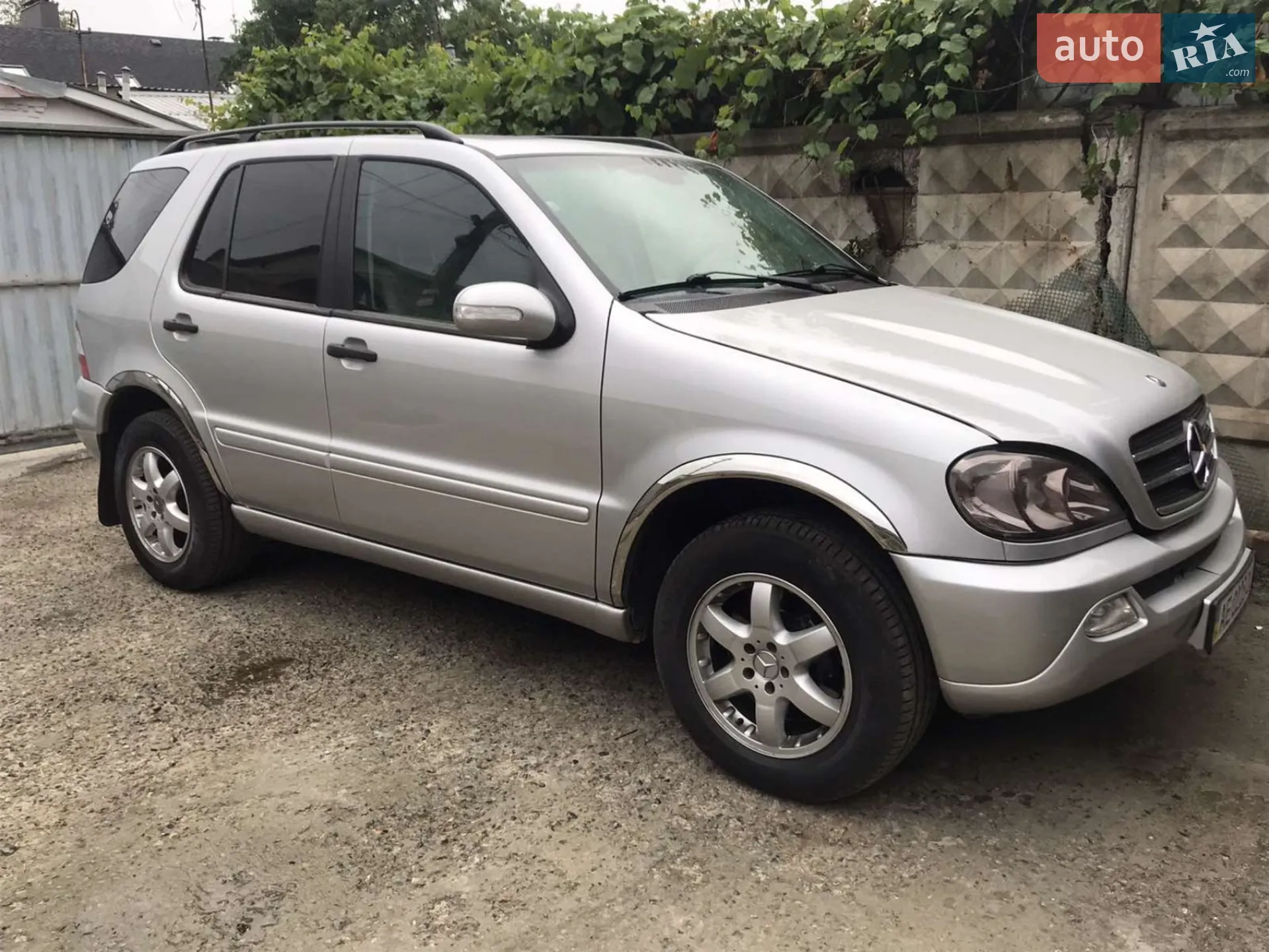 Mercedes-Benz M-Class, 2002