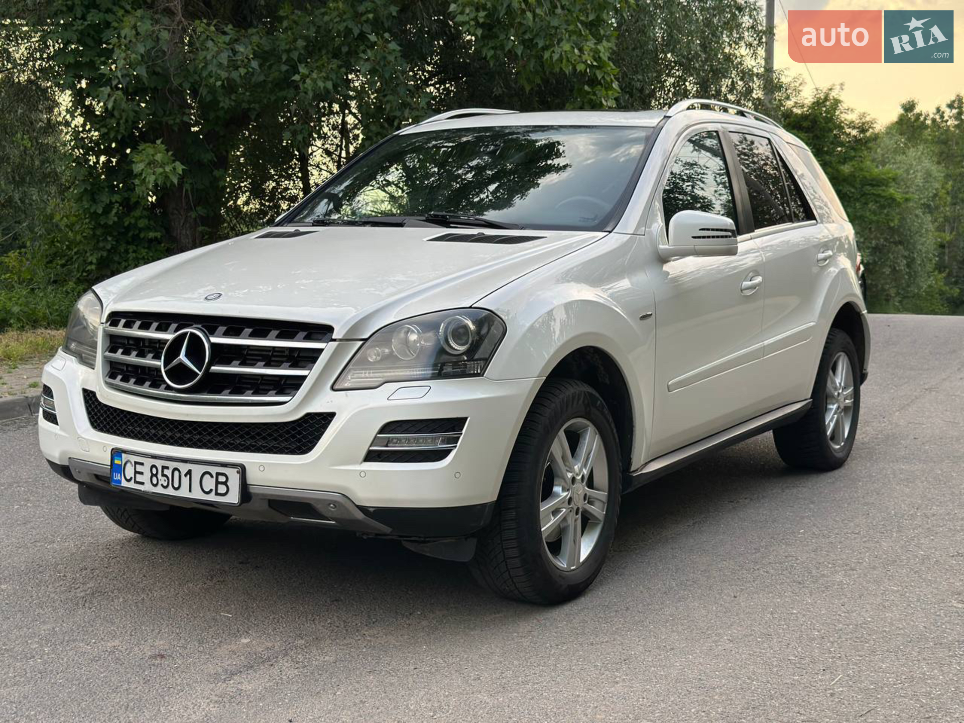 Mercedes-Benz M-Class, 2010
