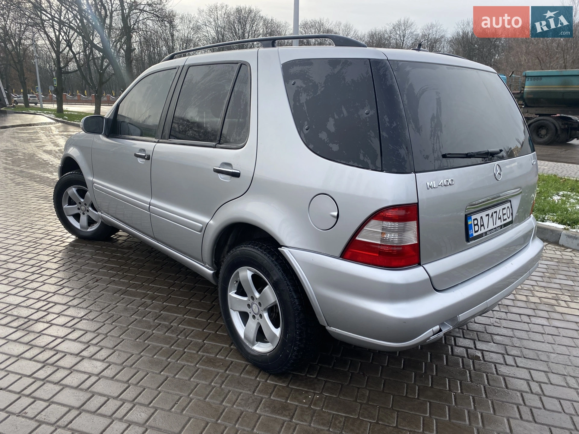 Mercedes-Benz M-Class, 2002