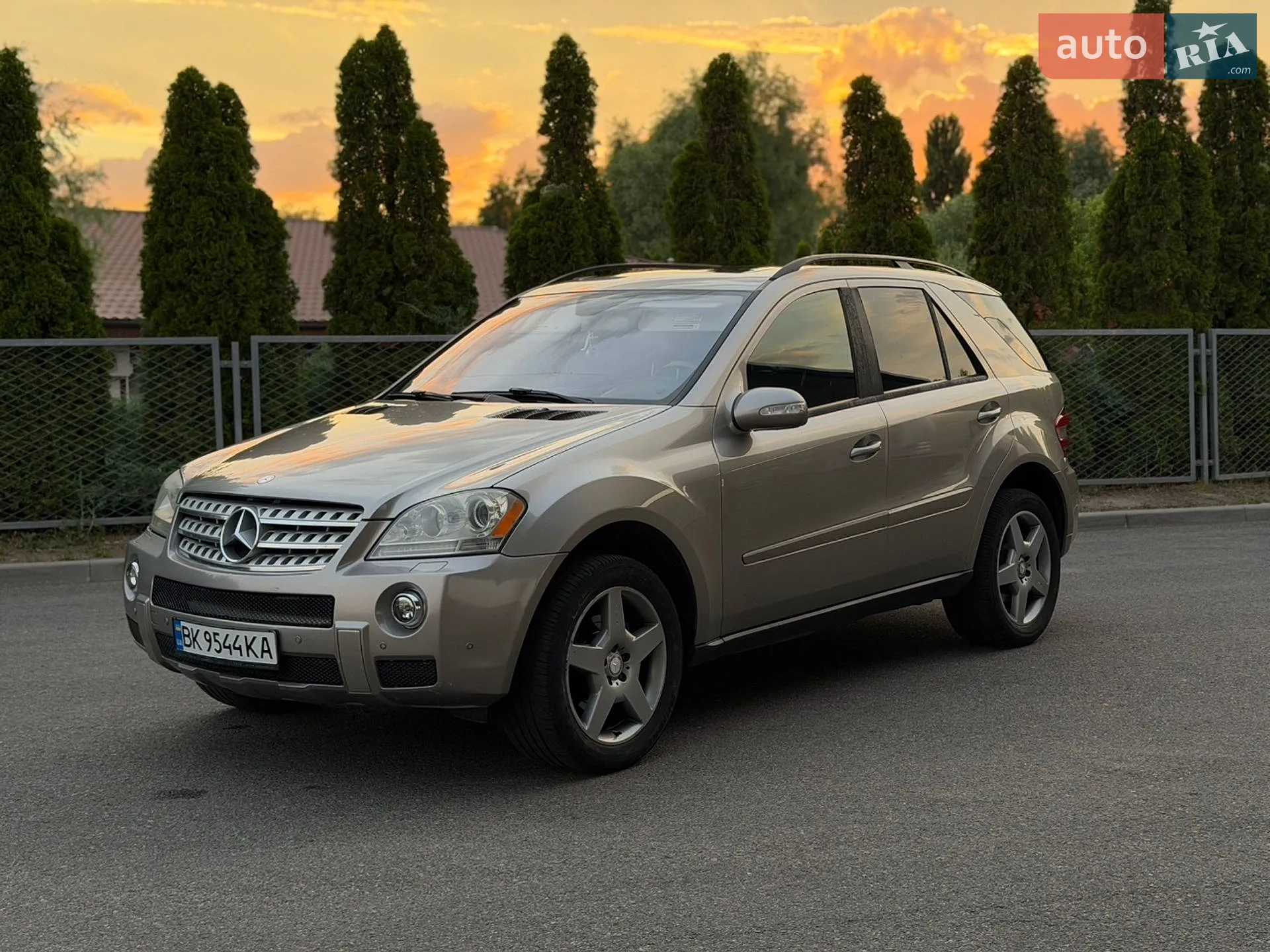 Mercedes-Benz M-Class, 2005