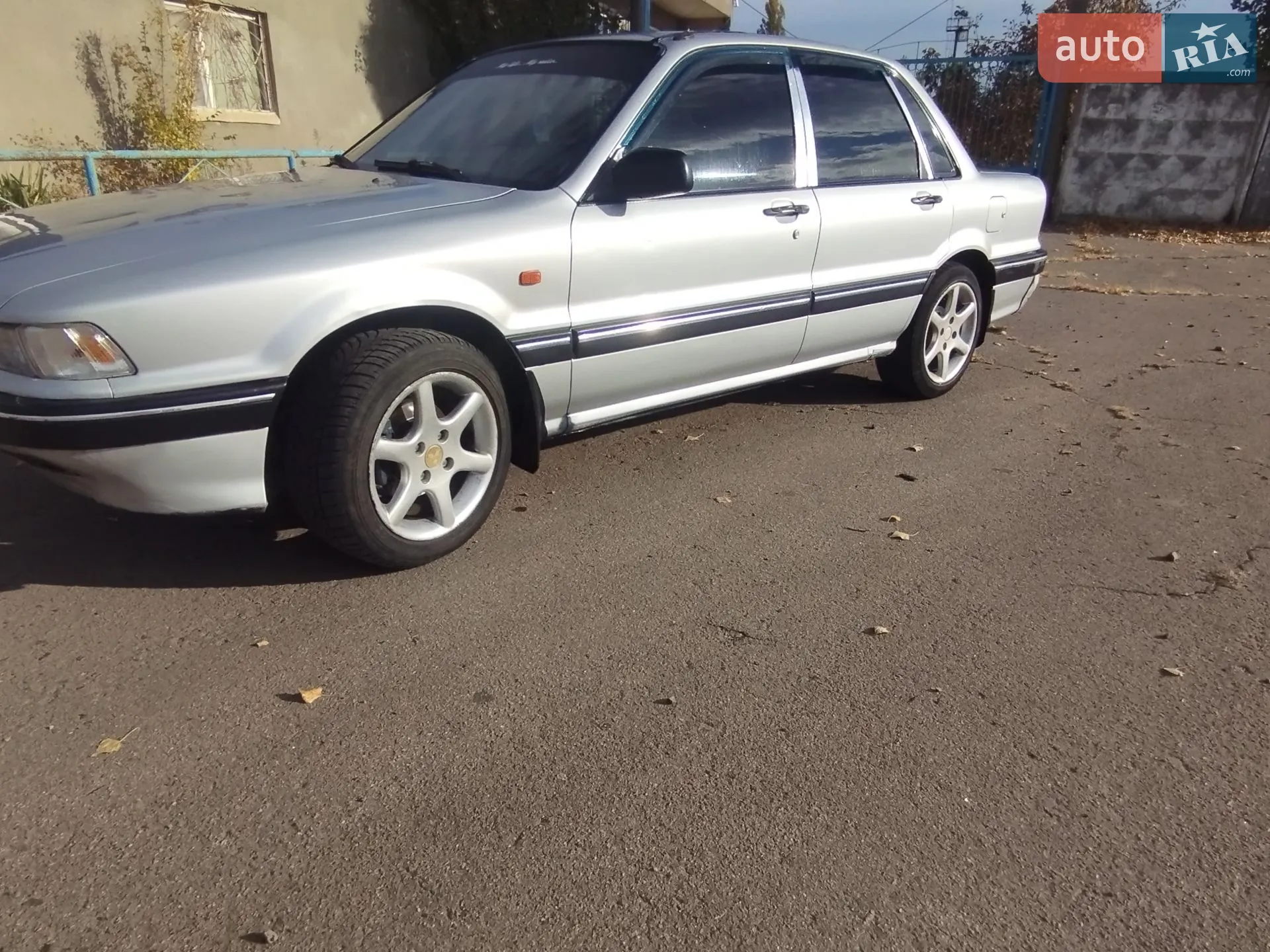 Mitsubishi Galant, 1988
