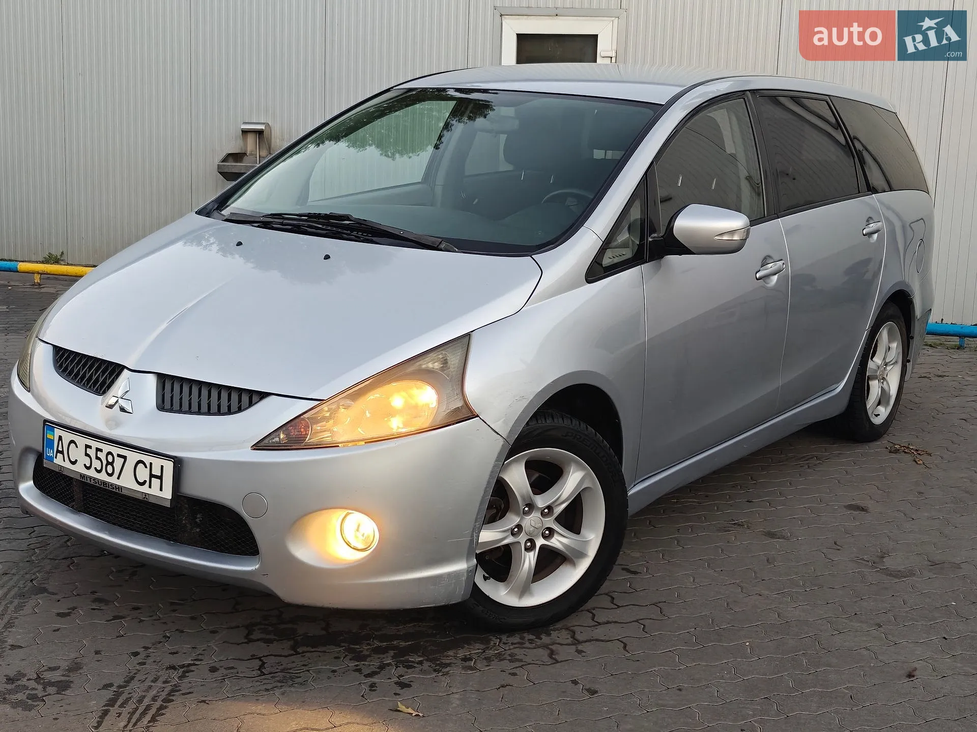 Mitsubishi Grandis, 2006