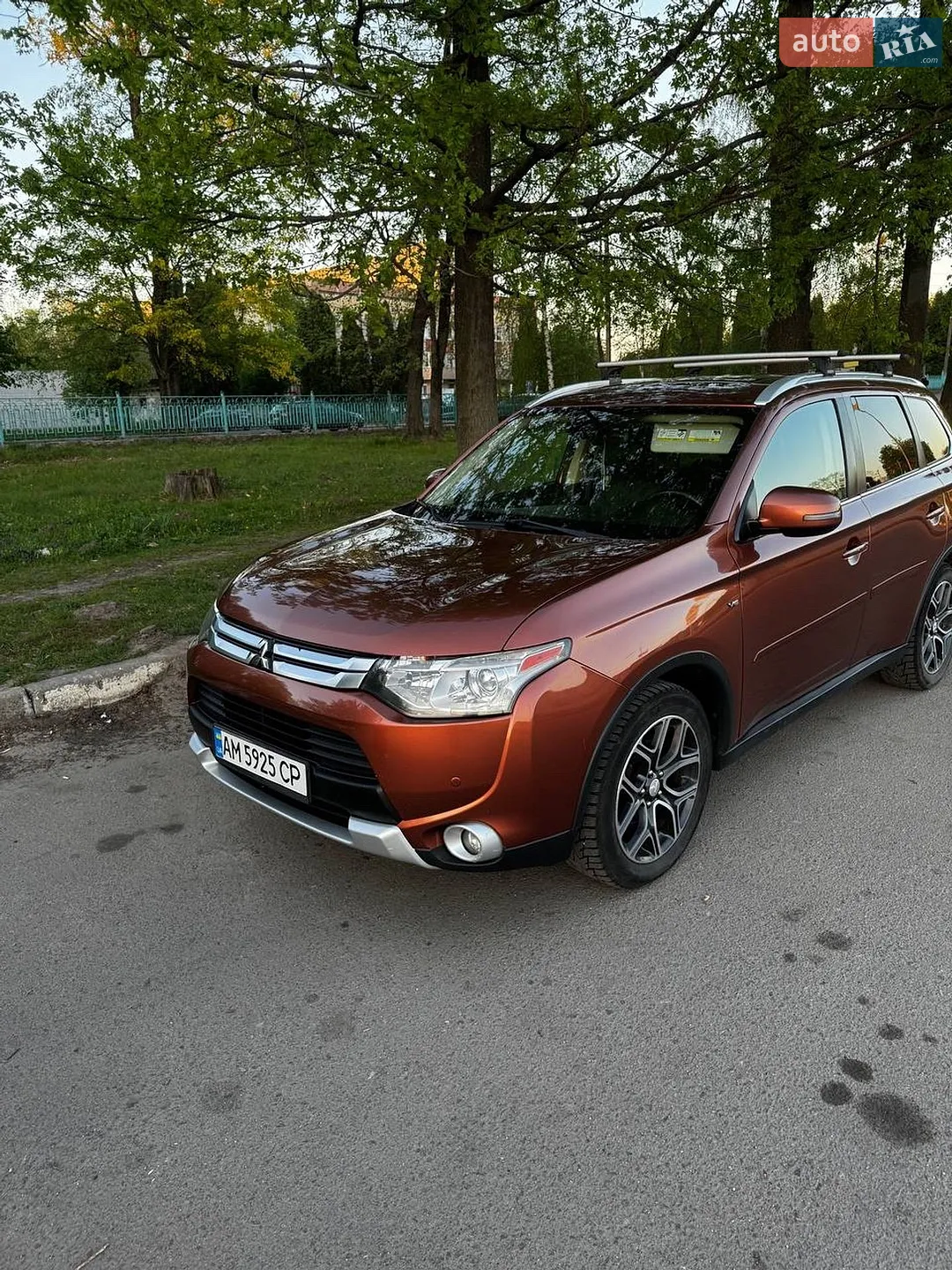 Mitsubishi Outlander, 2015