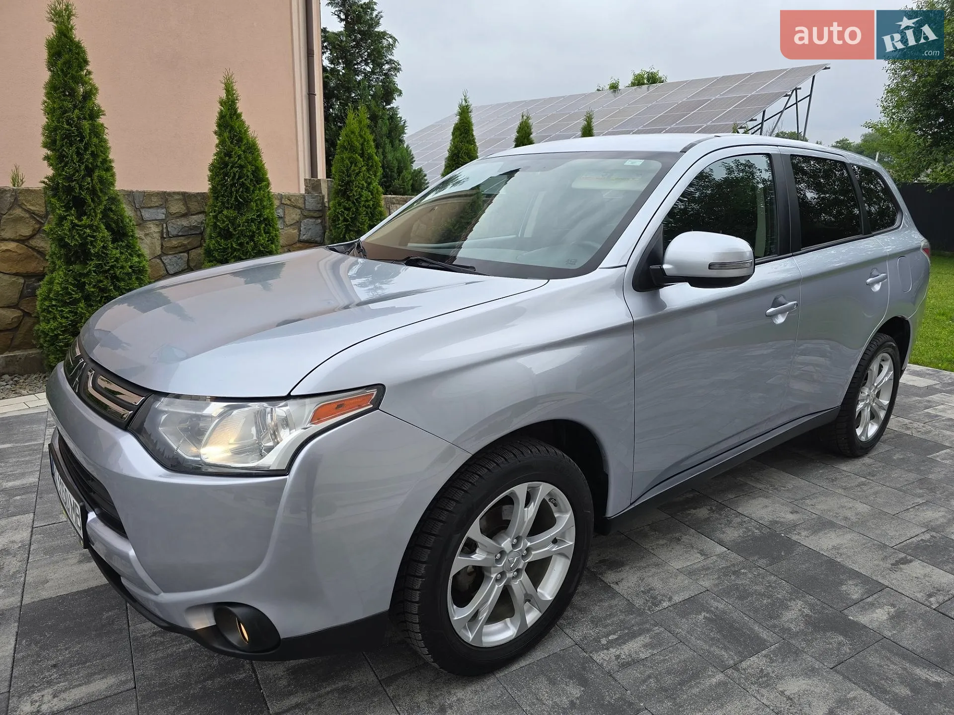 Mitsubishi Outlander, 2013