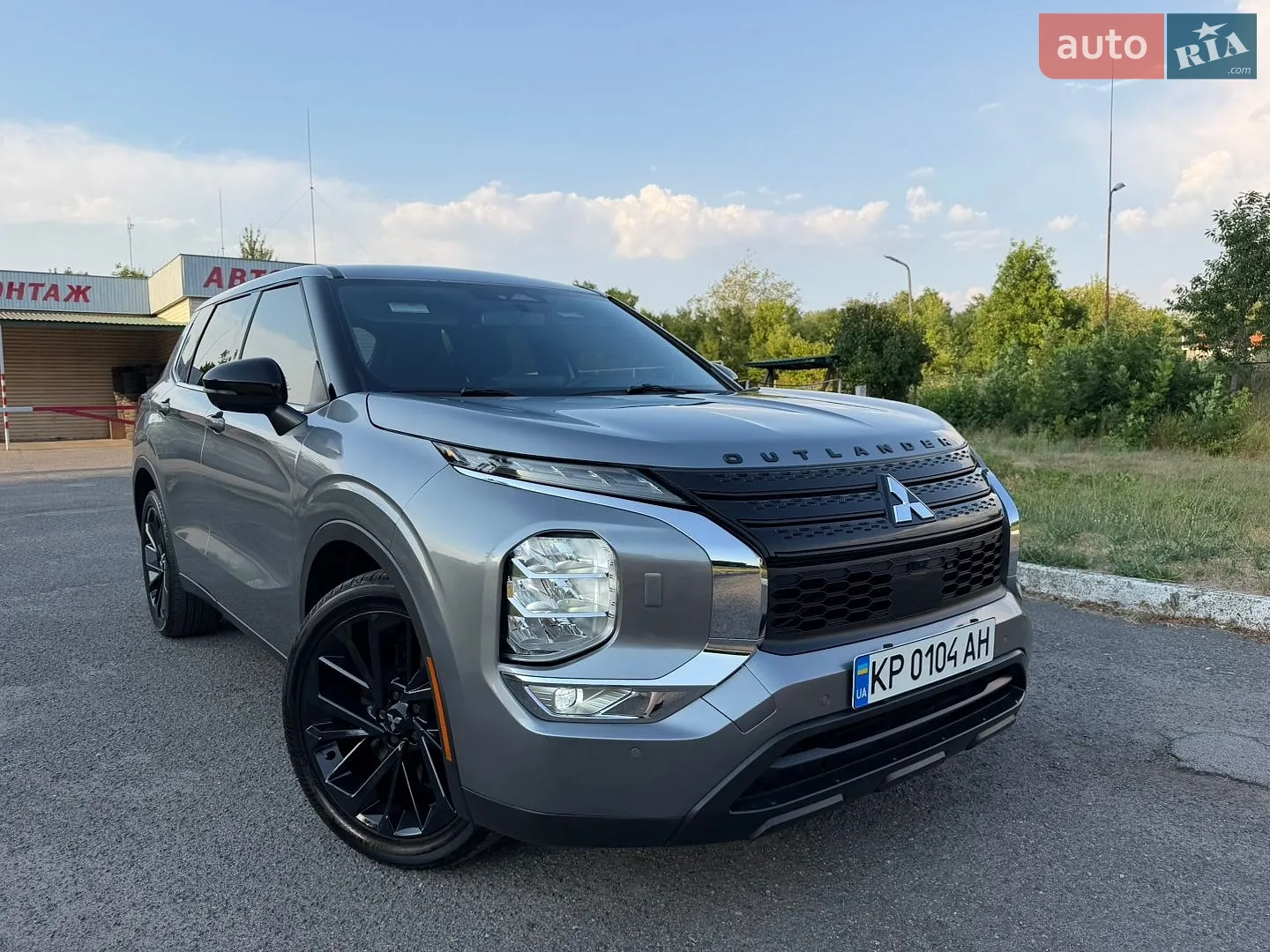 Mitsubishi Outlander, 2023
