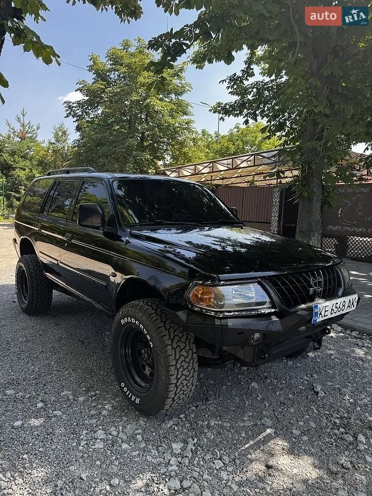 Mitsubishi Pajero Sport, 2002