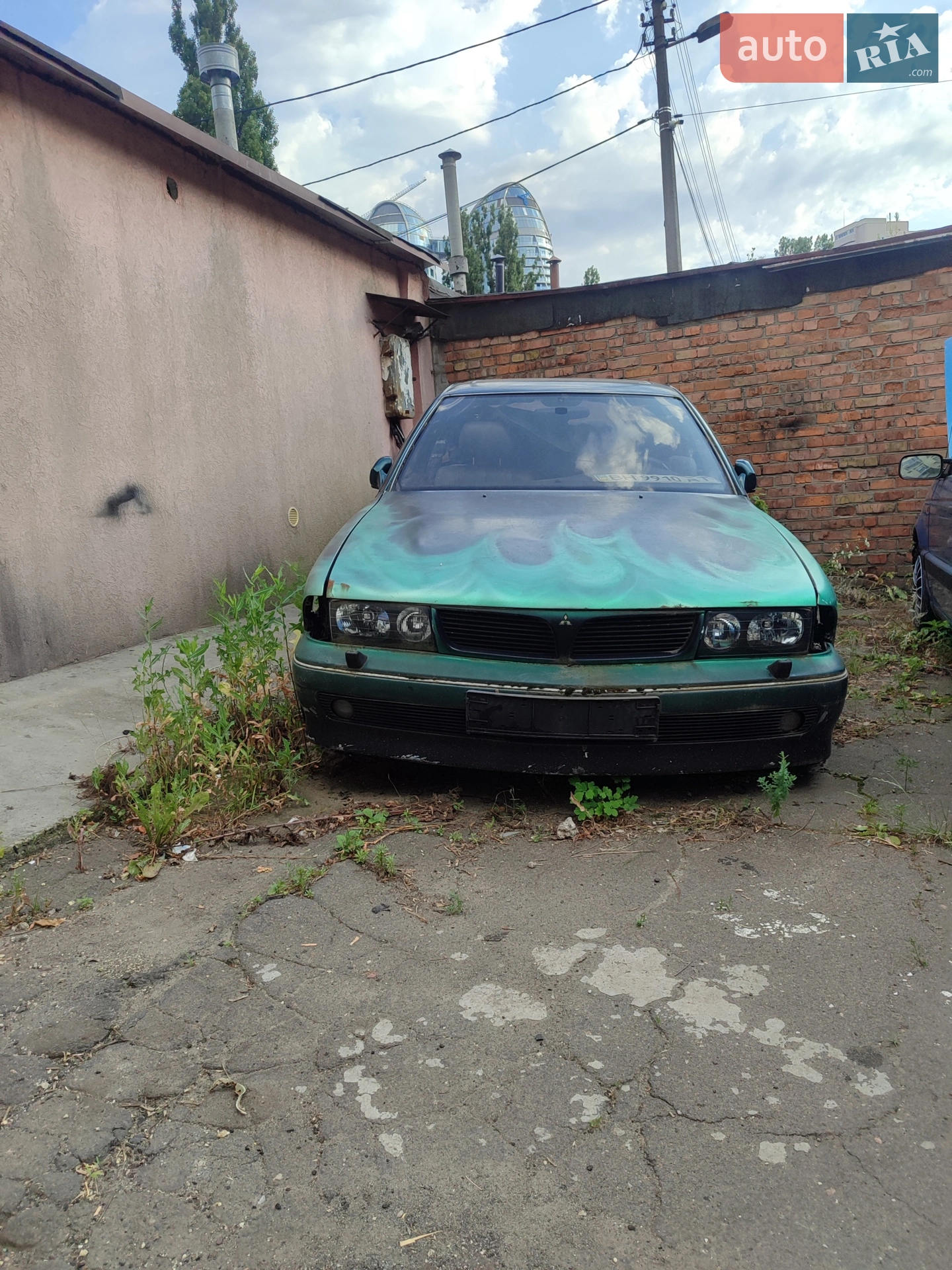 Mitsubishi Sigma, 1996