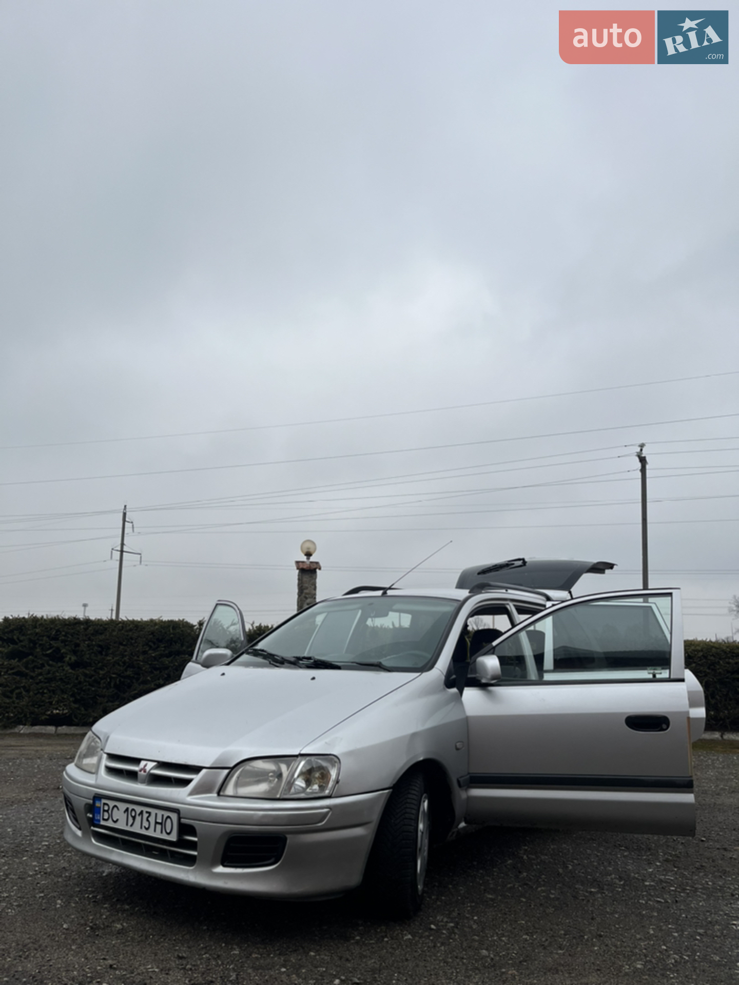 Mitsubishi Space Star, 2000